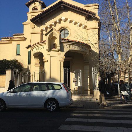 Chiesa Di Santa Teresa Del Gesu Bambino